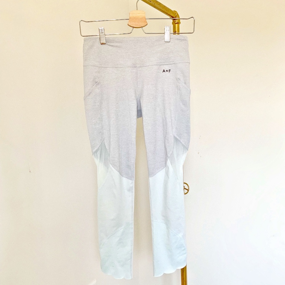 A&F 3 pockets legging
